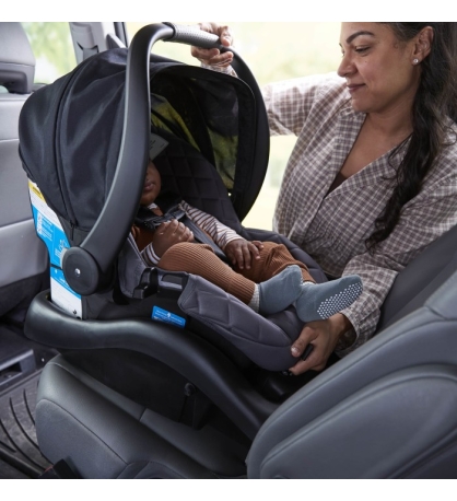 onBoard™ Insta-LATCH™ DLX Infant Car Seat